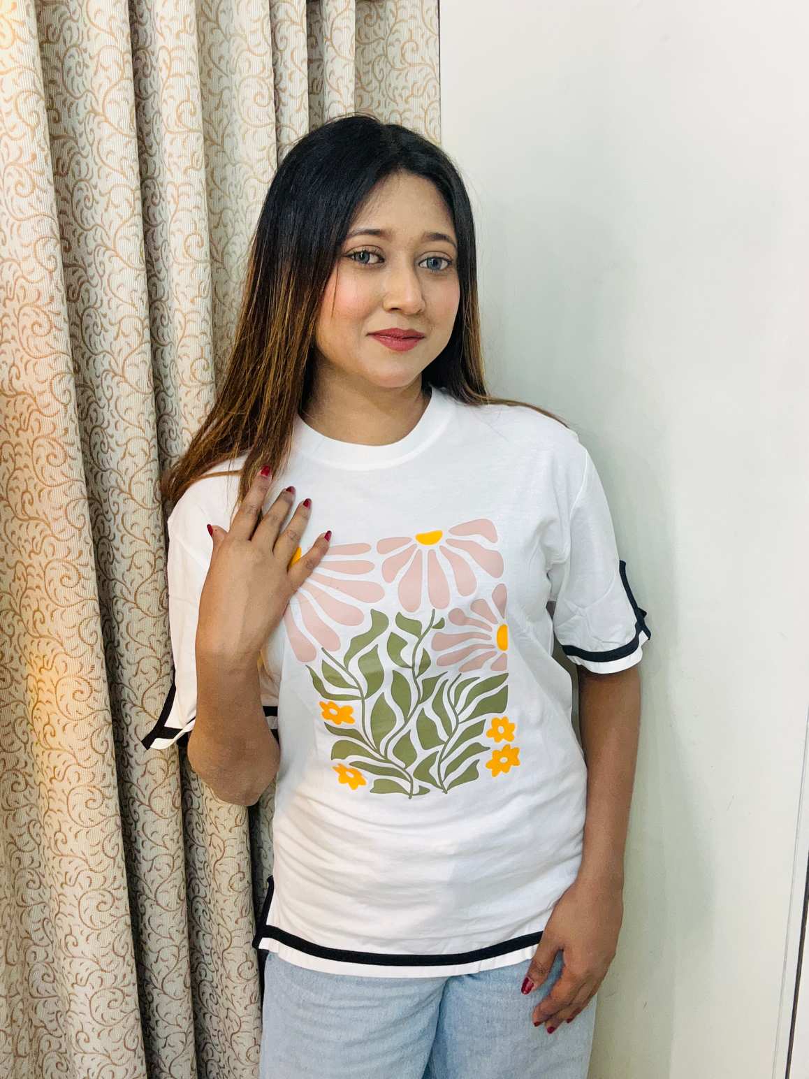 Floral off white Drop shoulder Sleeve cut design drop shoulder with print